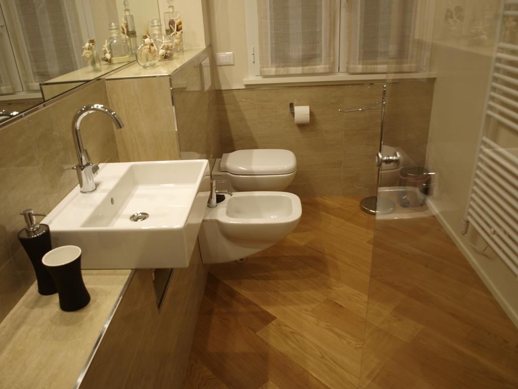 Il Pontile Holidays Apartment Marina di Pietrasanta Habitación foto